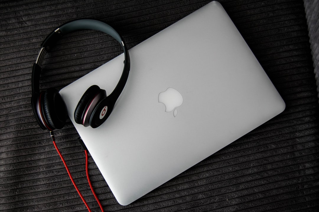 inside sales headset laptop