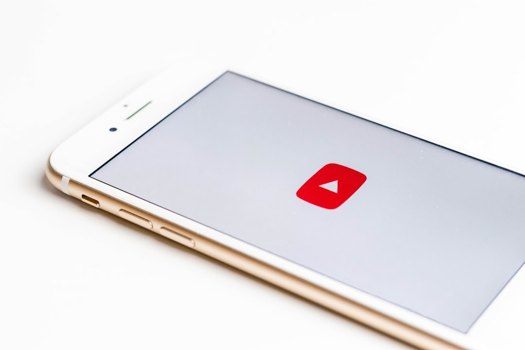 smartphone app download video offline