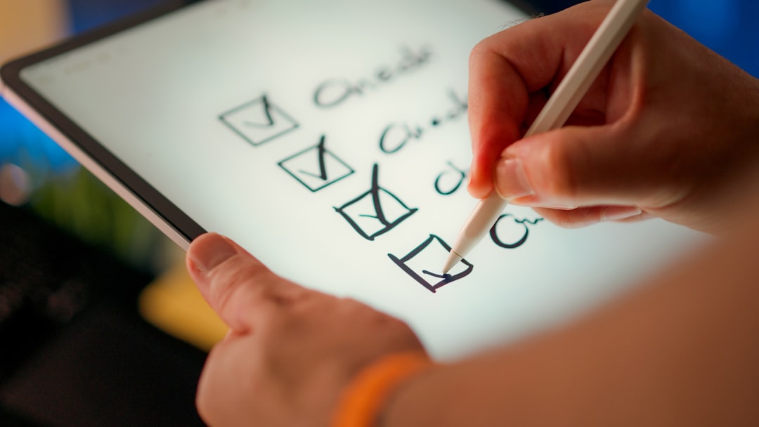 checklist clipboard contract review