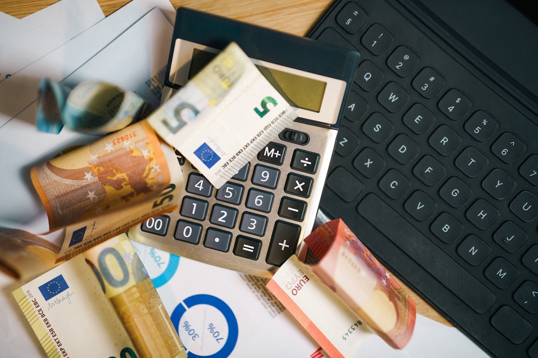 calculator coins desk budget
