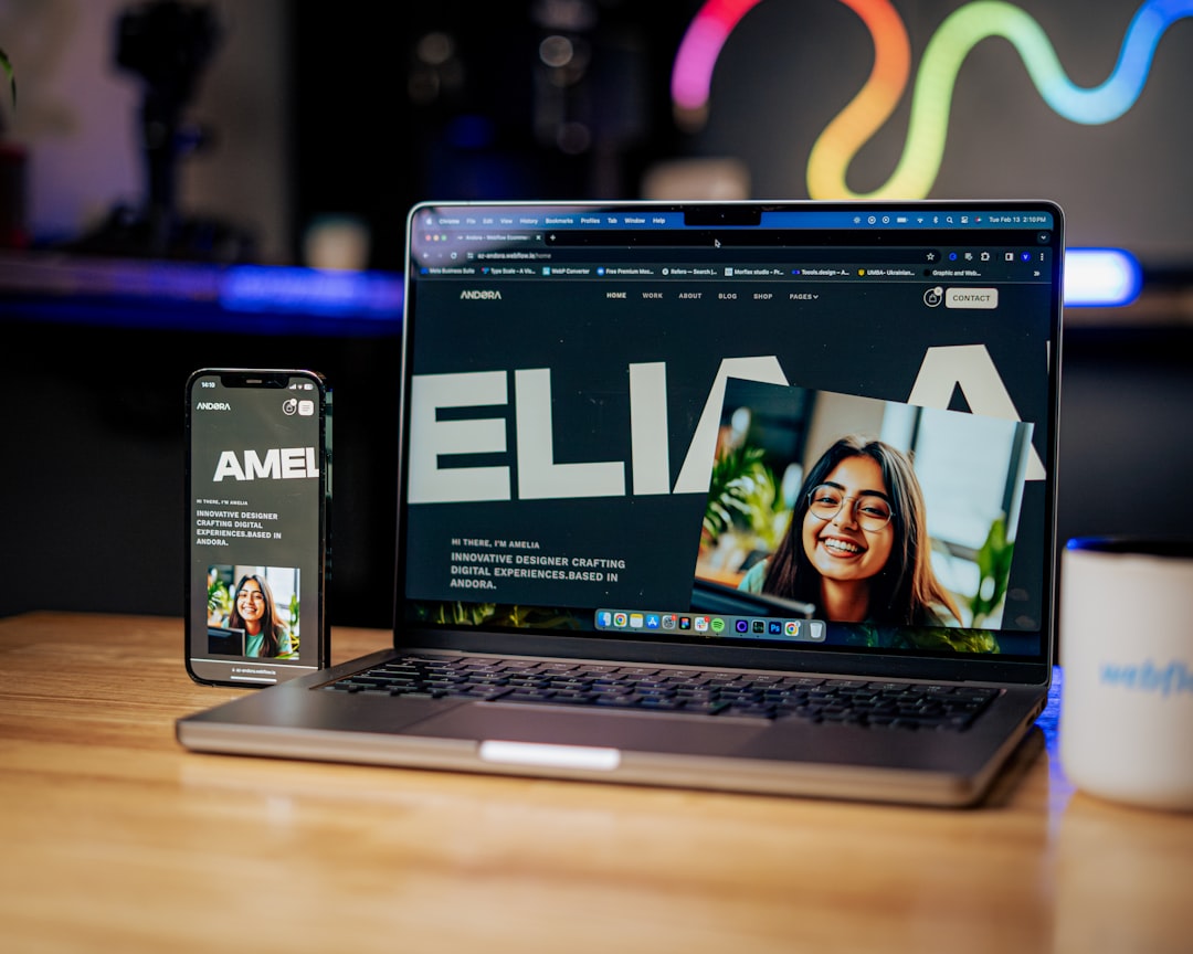 portfolio design mockup screen